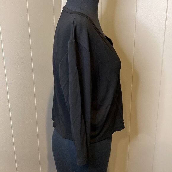 Express 3/4 Cropped Cardigan Button Down Top V Neck - Picture 3 of 5